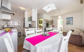 Apartment Lidija